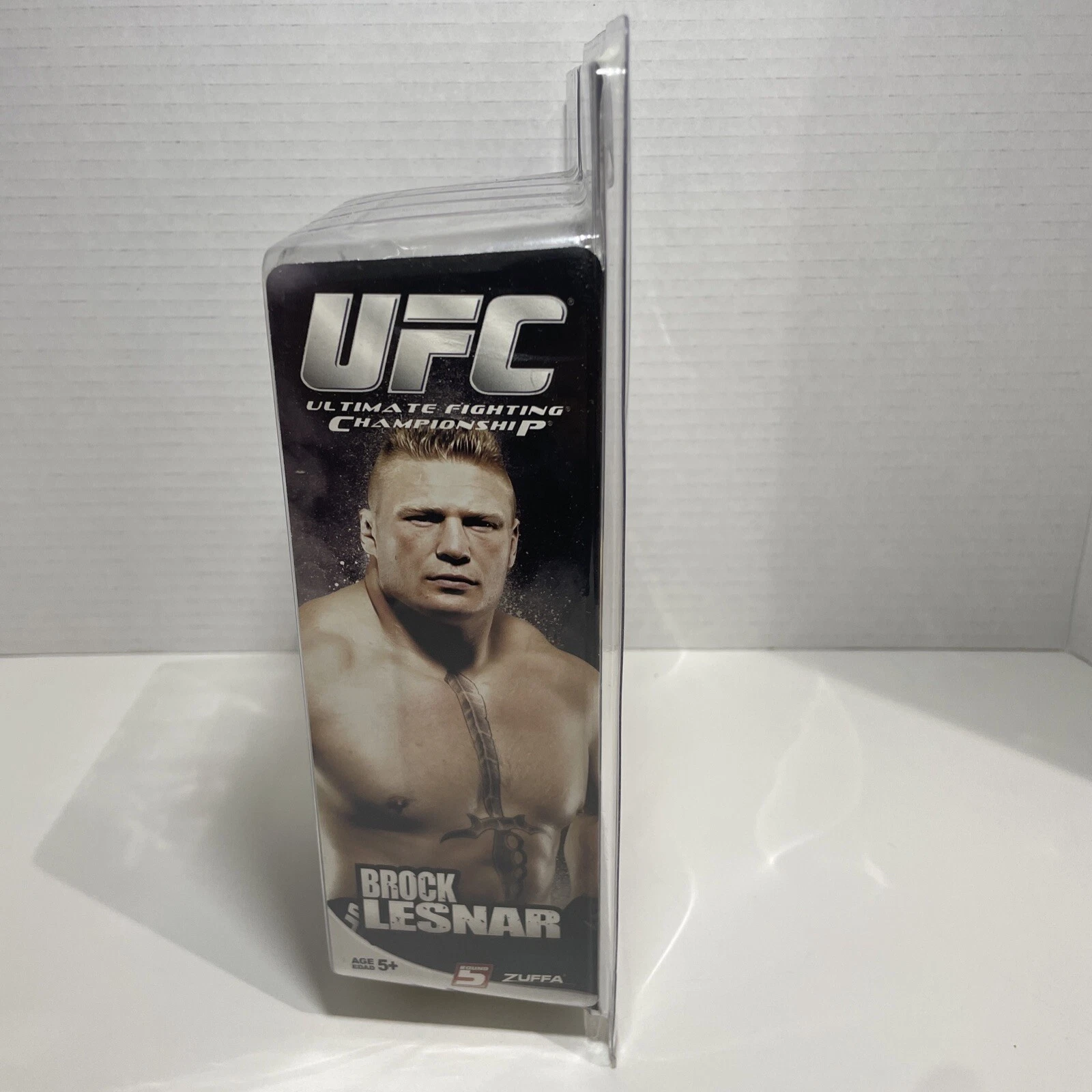 Brock Lesnar UFC Round 5 Ultimate Collector MMA Action Figure - photo 2