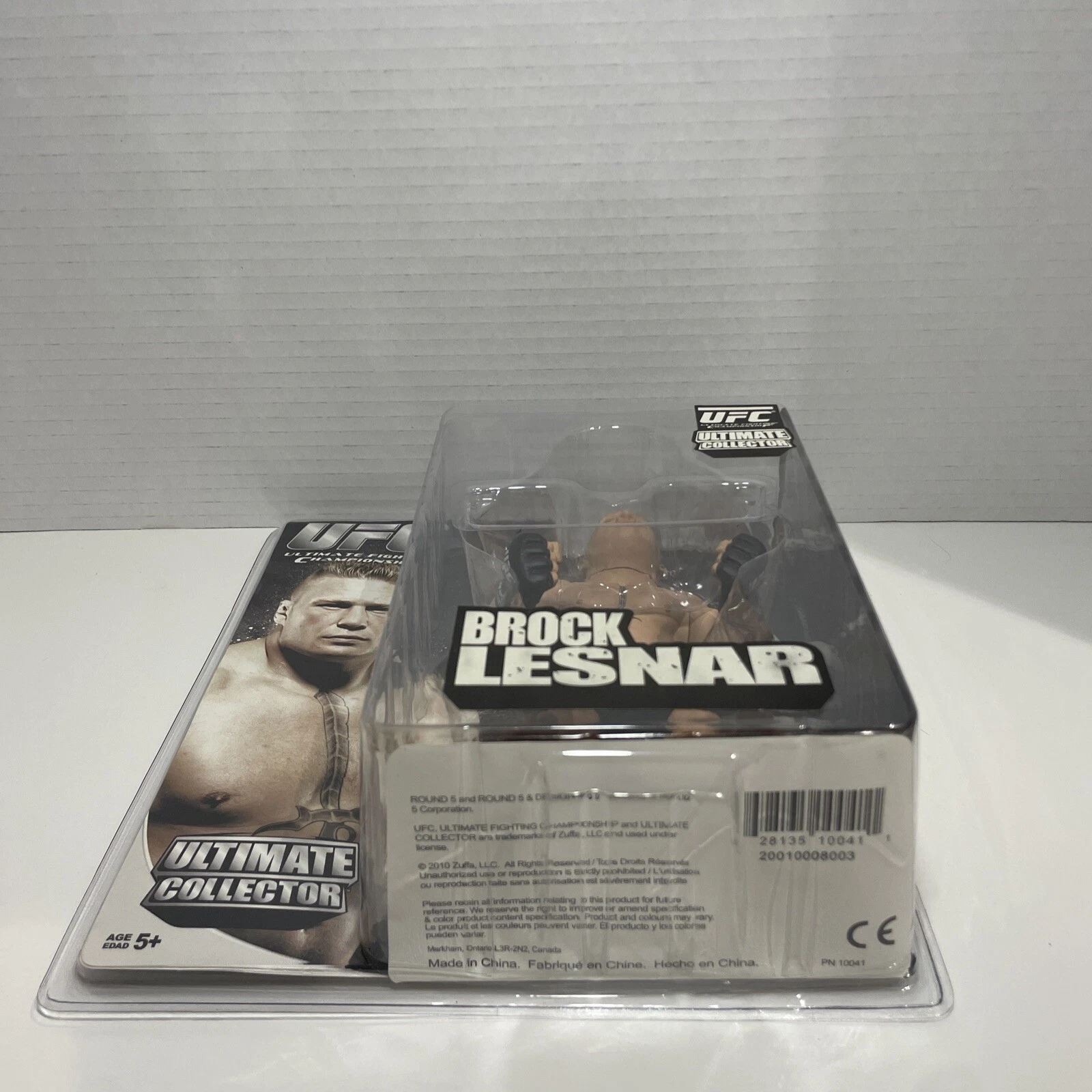Brock Lesnar UFC Round 5 Ultimate Collector MMA Action Figure - photo 4