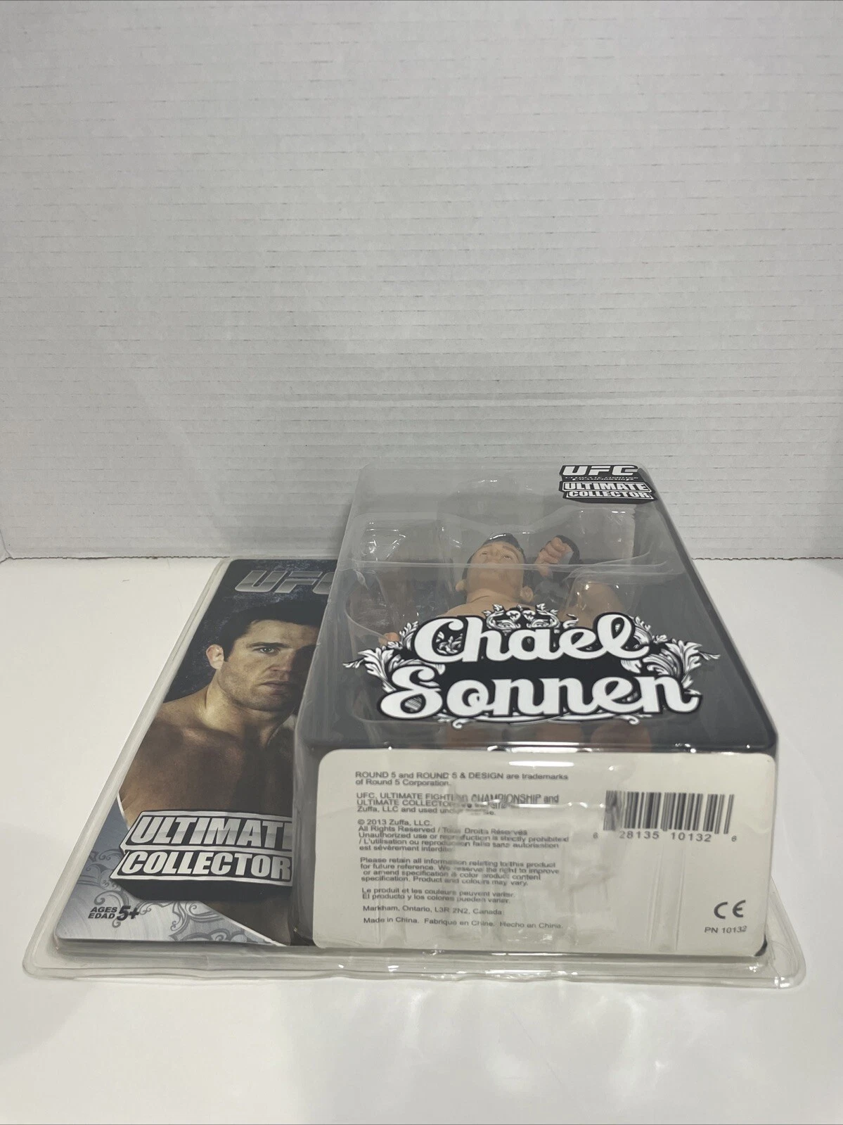 Chael Sonnen "The American Gangster" Round 5 UFC Figure - photo 4