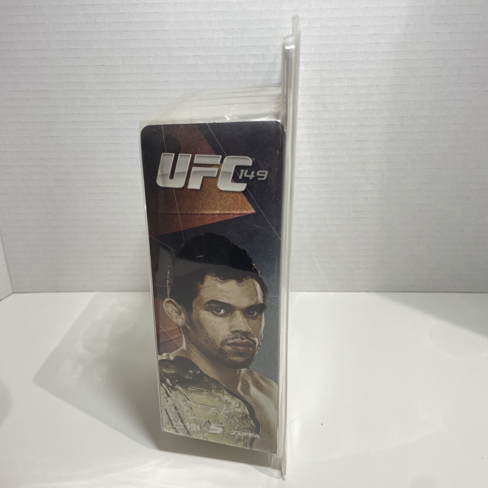 Round 5 Renan Barao UFC Ultimate Collector Limited Edition 996/2 - photo 2
