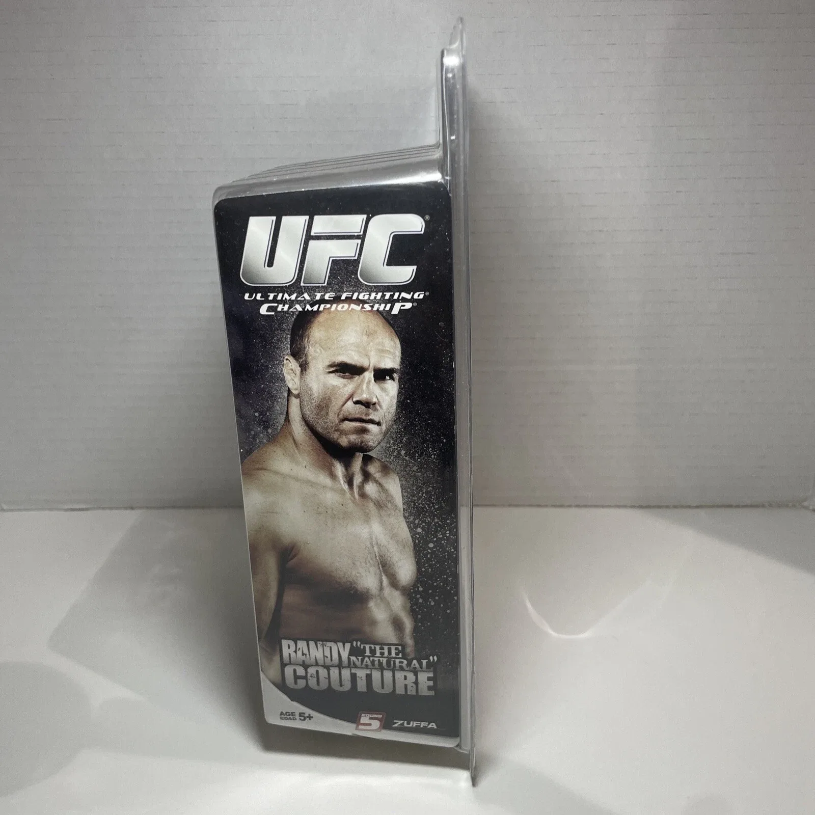 Round 5 UFC Randy Couture "The Natural" Ultimate Collector Actio - photo 2