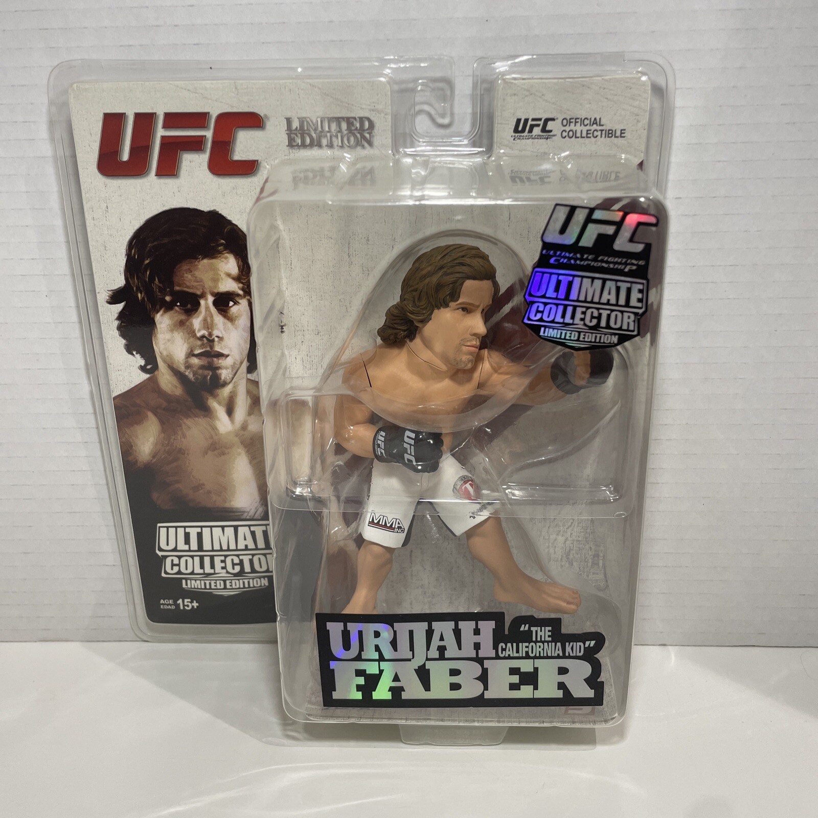 Round 5 Urijah Faber UFC Ultimate Collector Limited Edition 482/