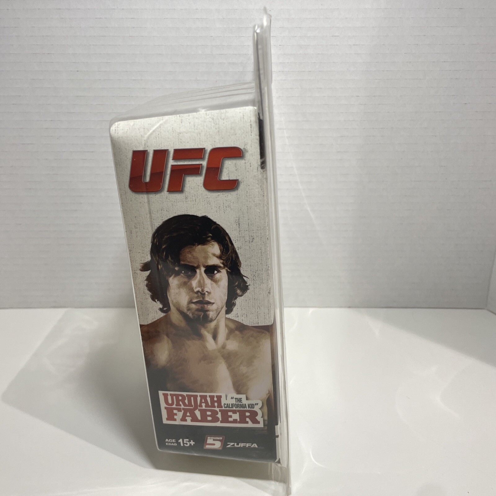 Round 5 Urijah Faber UFC Ultimate Collector Limited Edition 482/ - photo 2