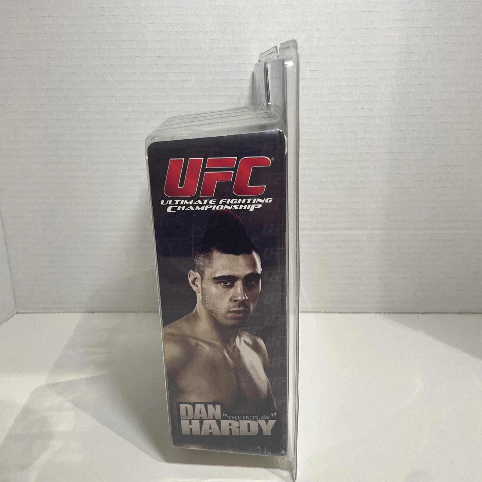 Dan Hardy Round 5 UFC Action Figure - photo 2