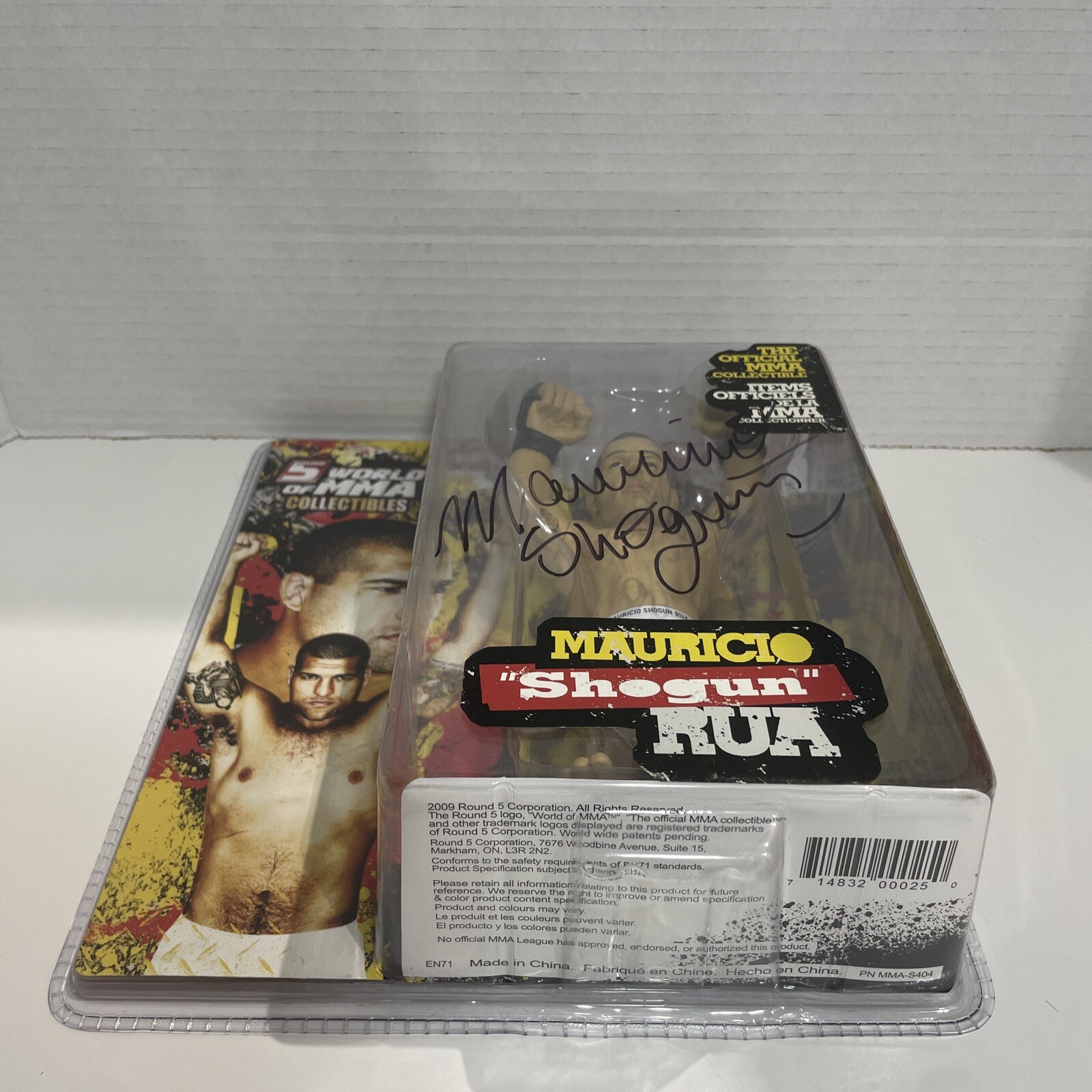 UFC Mauricio Shogun Rua 2009 Round 5 Signed WOMMA Figure - photo 4