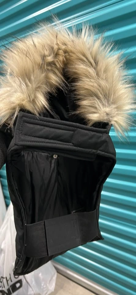 Noize "Karter" Pet Parka - S/M - Excellent Condition - photo 4