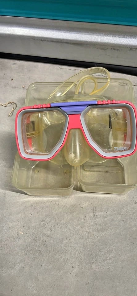 Vintage TUSA Liberator Scuba/Snorkel Mask w/ Case