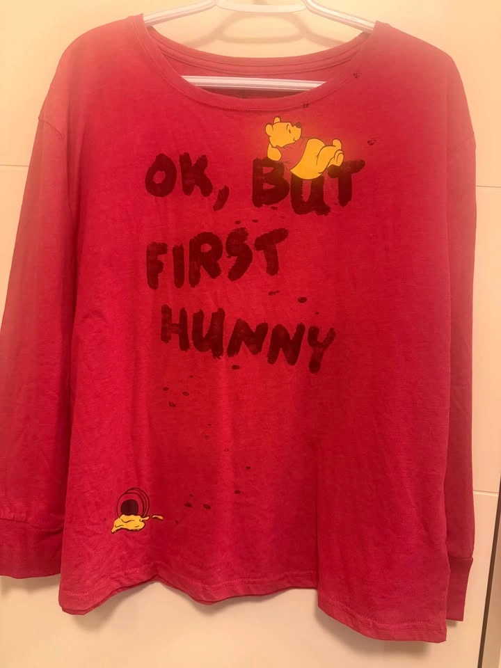 Disney Winnie The Pooh “Ok but First Honey “ XL - photo 2