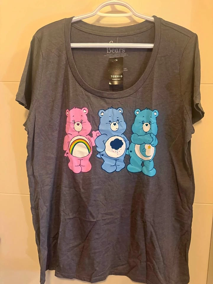 Torrid Women's Care Bear T-Shirt Size 1 (14-16)