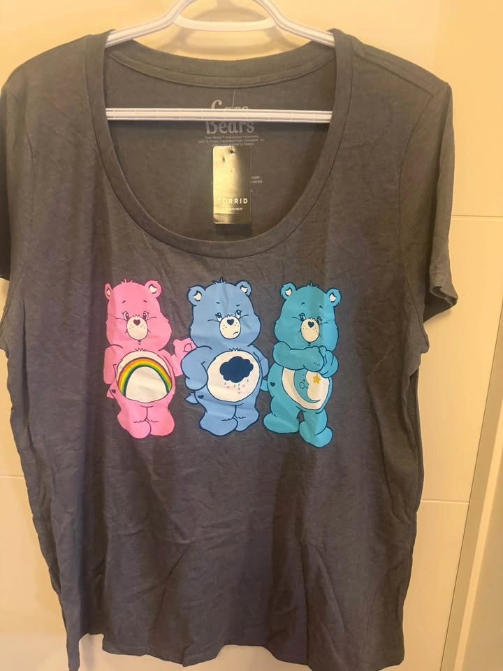Torrid Women's Care Bear T-Shirt Size 1 (14-16) - photo 3