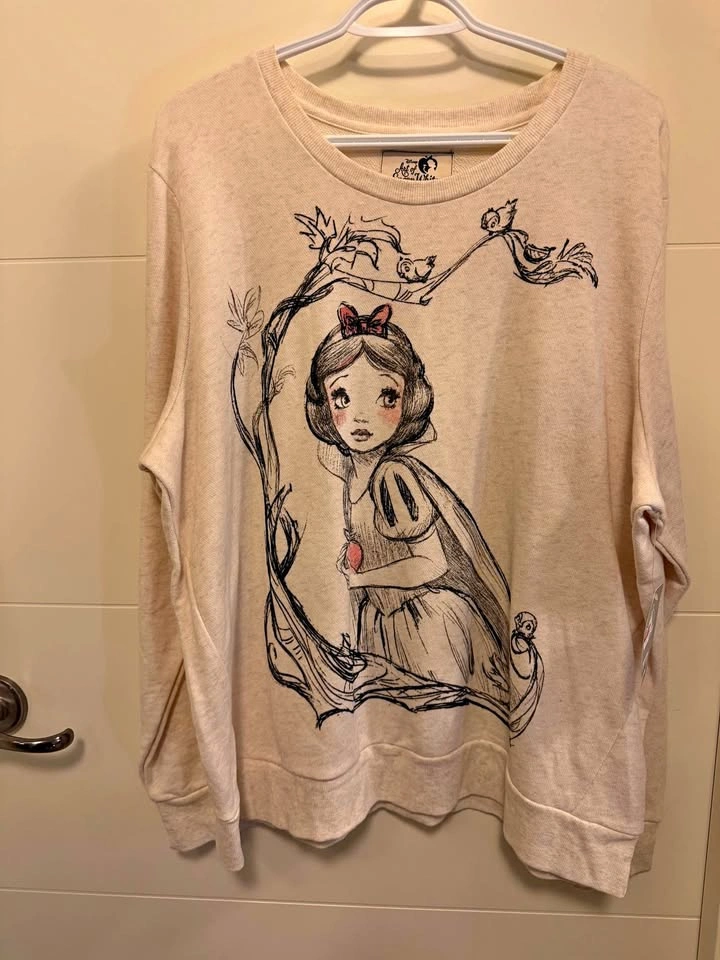 Disney Art of Snow White Ladies' Sweatshirt 2X