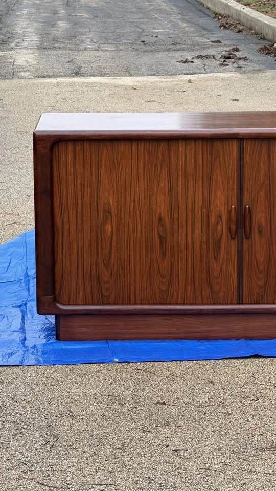 Vintage Dyrlund Danish Rosewood Cabinet Sideboard Tambour Doors - photo 3