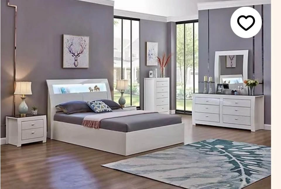 King Size Modern Bed – High Gloss Lacquer (Luxury Style)