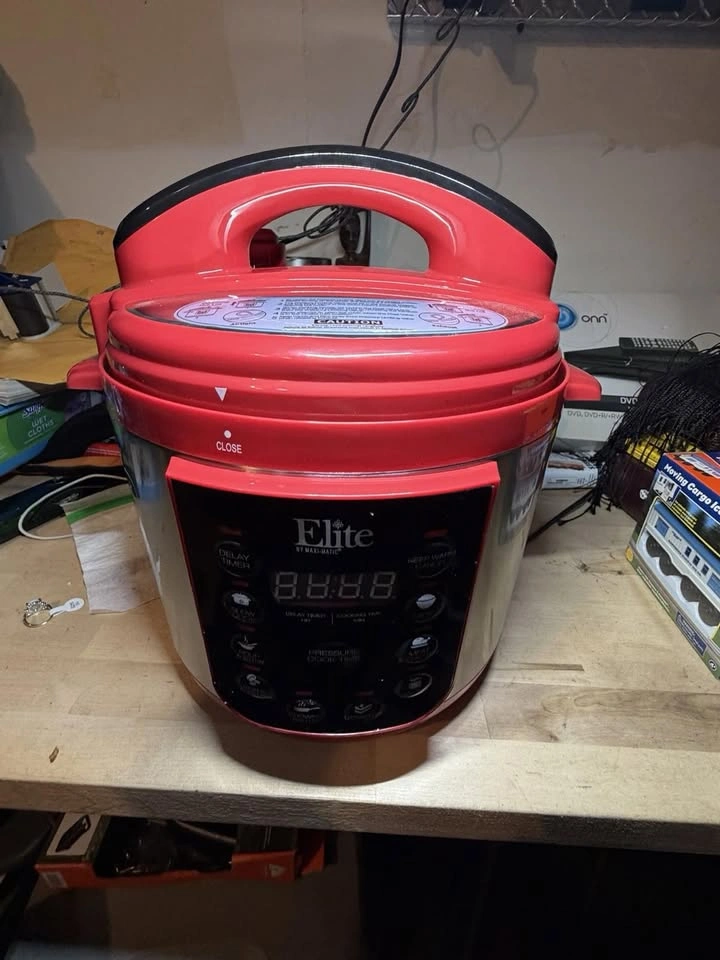 Elite by Maxi-Matic 4 Qt Digital Pressure Cooker EPC-414A – New - photo 5