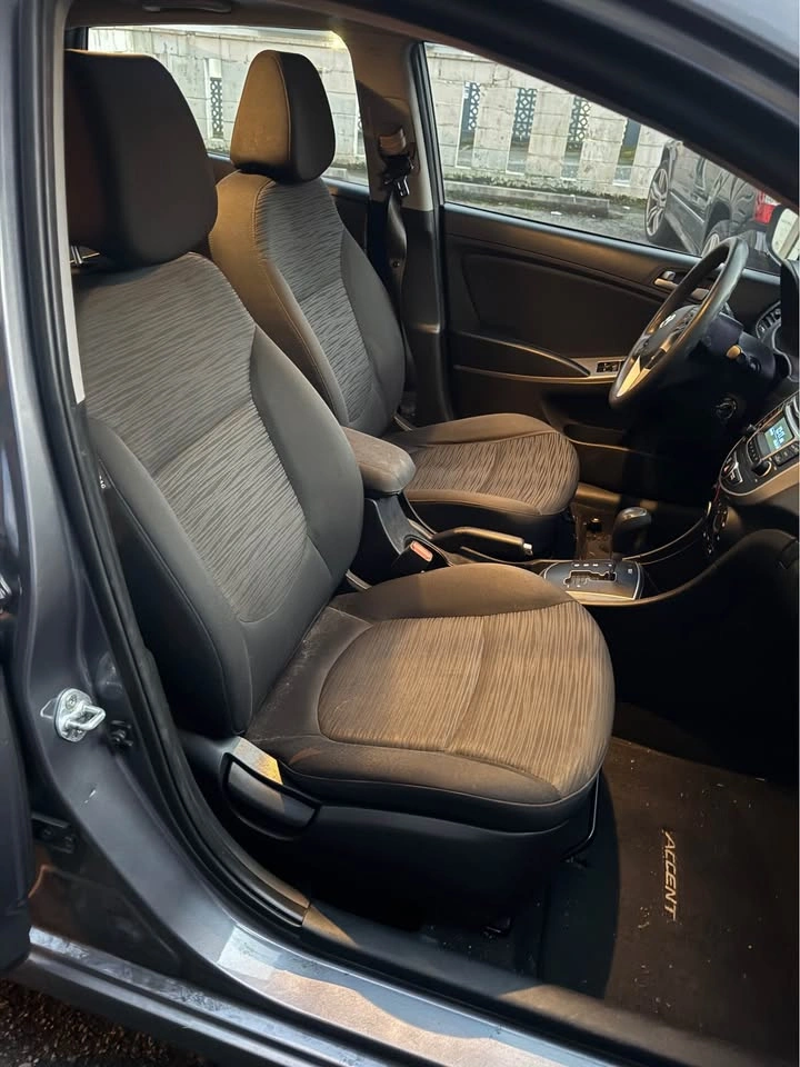 2016 Hyundai Accent Automatic Car - photo 4