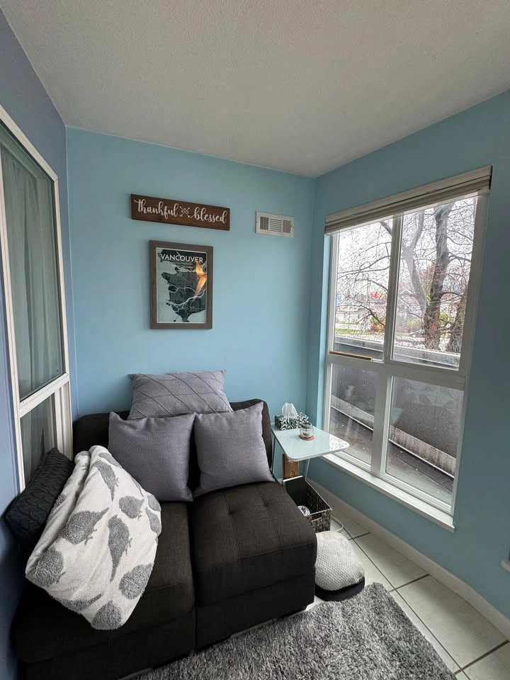 Furnished Studio Apartment in Mount Pleasant - $2200/month - photo 3