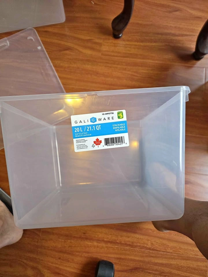Plastic Storage Bins (Large $2 / Small $1)
