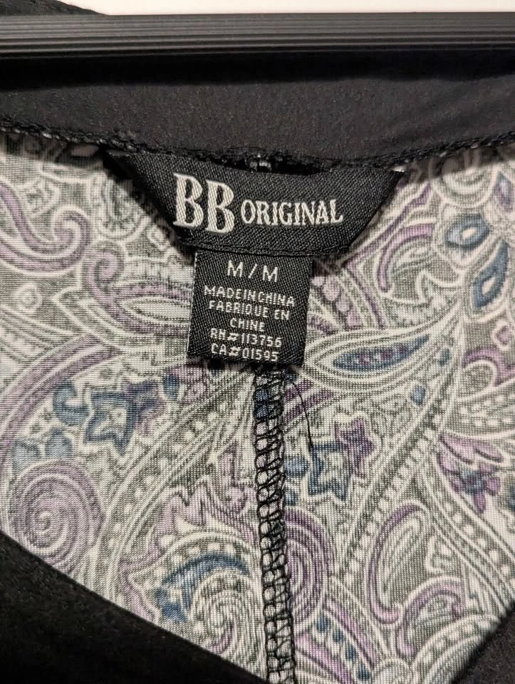 BB ORIGINAL Women’s Paisley Blouse – Size Medium - photo 2