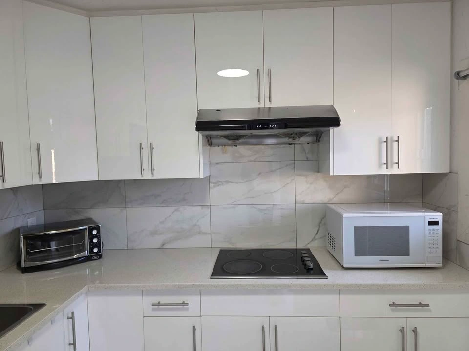 1 Bed 1 Bath - House - photo 3