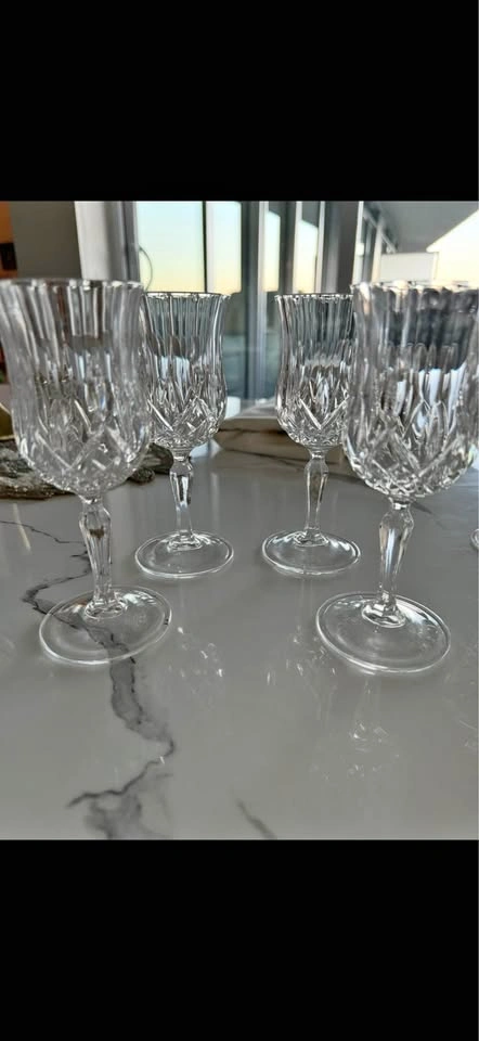 Crystal glasses