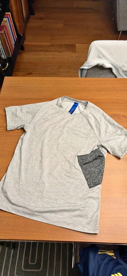 XS Men's Kit and Ace Shirtsleeve Top