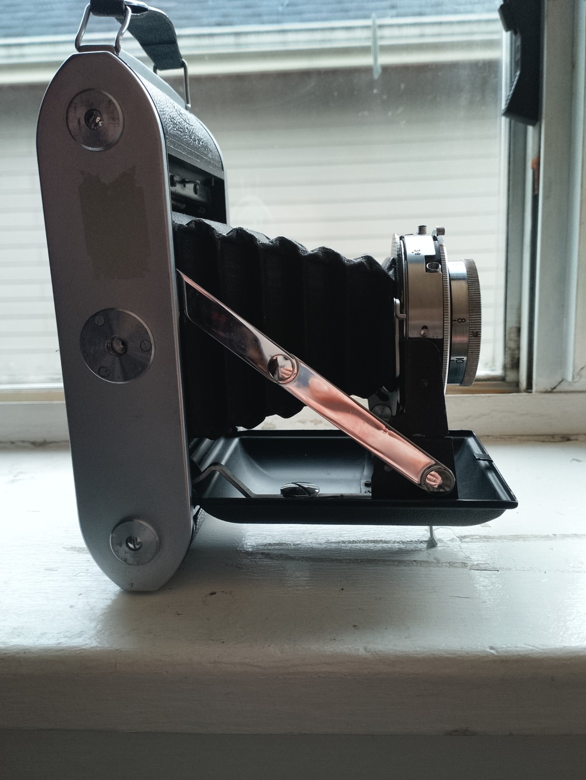 Ensign Selfix 820 120 rollfilm folding camera - photo 3