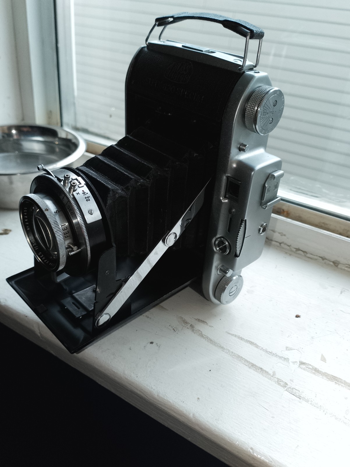 Ensign Selfix 820 120 rollfilm folding camera - photo 5