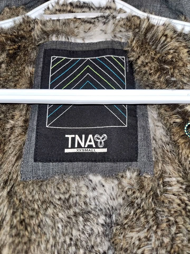 Aritzia TNA Babaton Oskar Parka XXS
