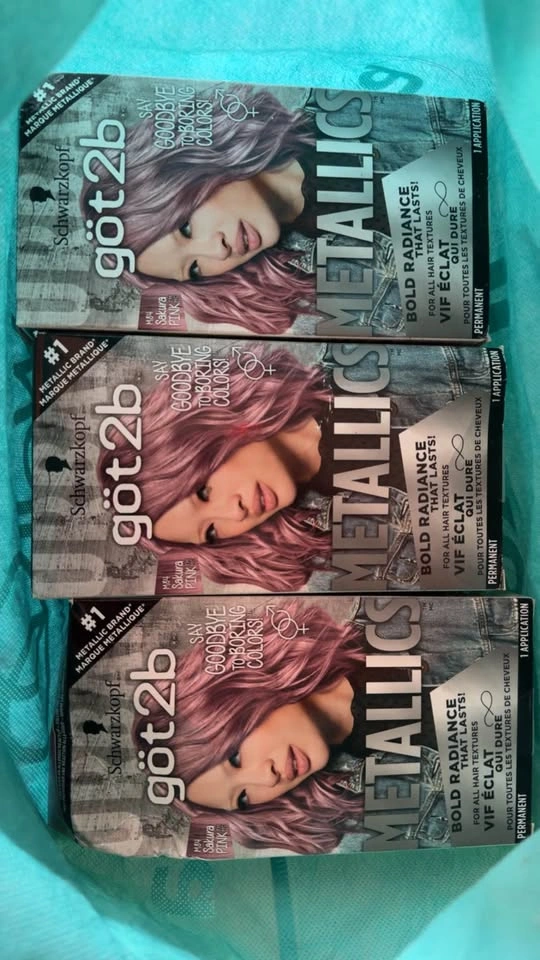 GOT2b Shakura Pink Metallic Hair Dye - photo 2