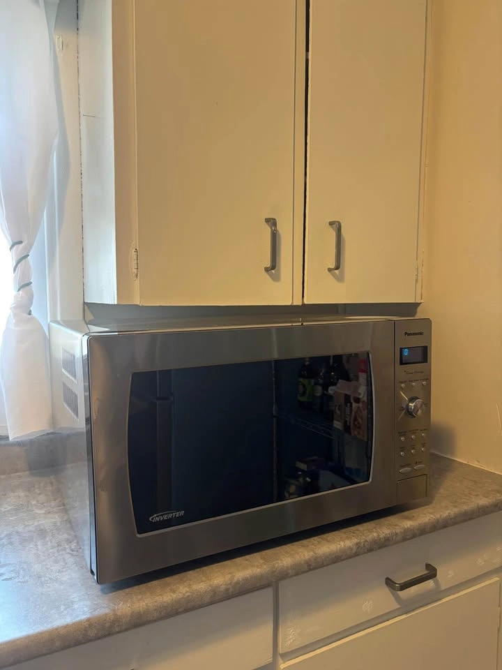 Panasonic The Genius Prestige Microwave - photo 2