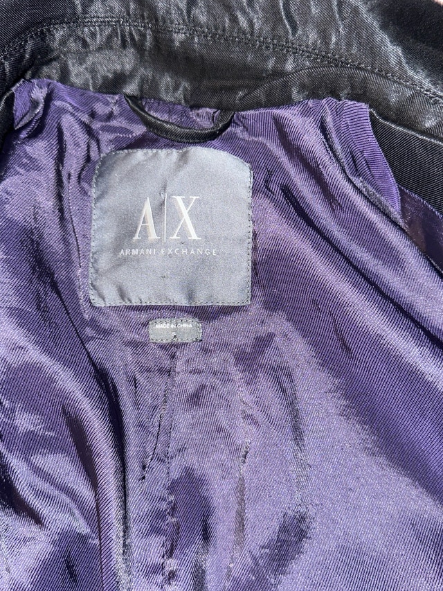 Armani exchange trench coat black nylon with purple lining - photo 2