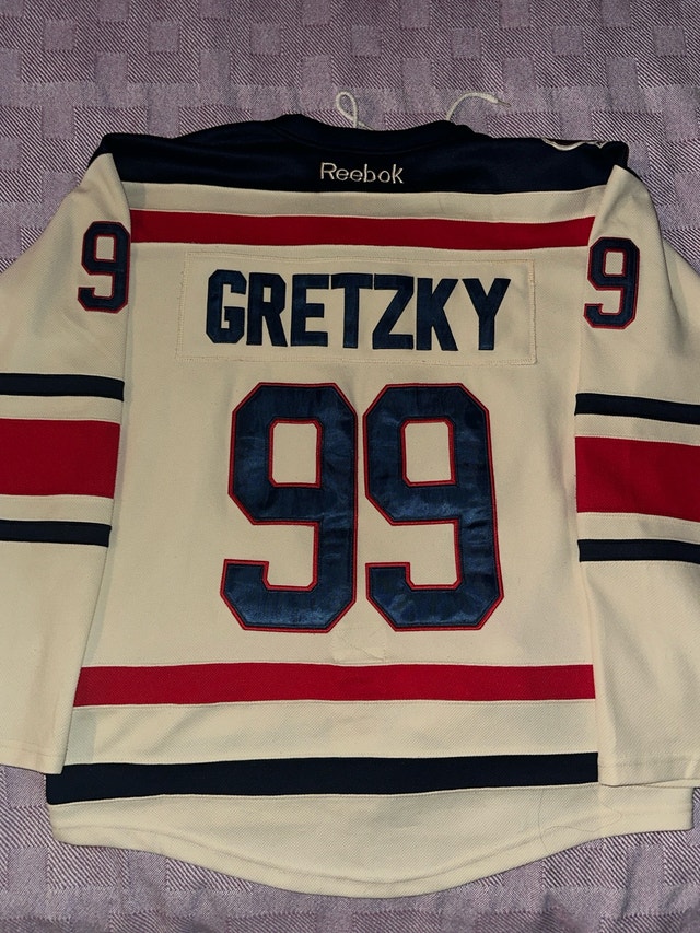Wayne Gretzky NY Rangers Reebok #99 2012 Winter Classic Jersey - photo 2