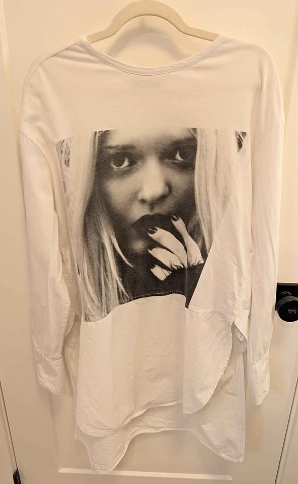 Zara Oversized Graphic Blouse/Tee White Black Art Print Long Sle