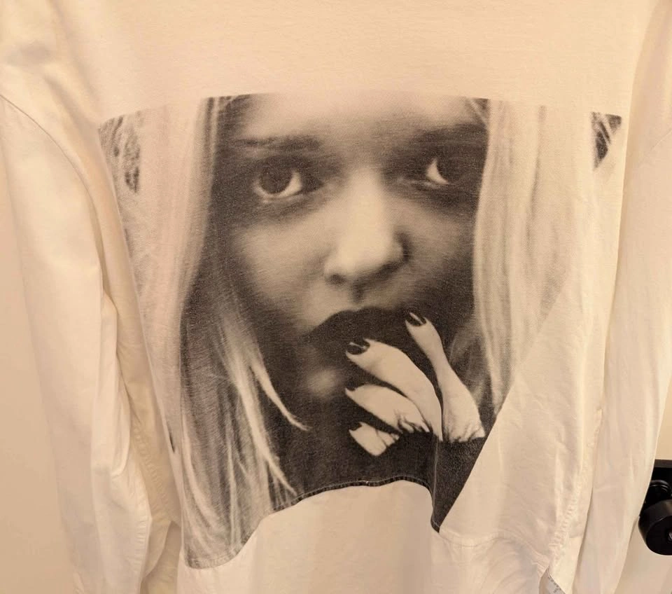 Zara Oversized Graphic Blouse/Tee White Black Art Print Long Sle - photo 2