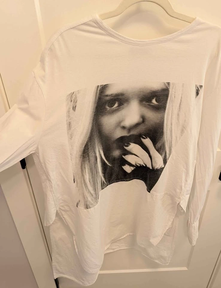 Zara Oversized Graphic Blouse/Tee White Black Art Print Long Sle - photo 3