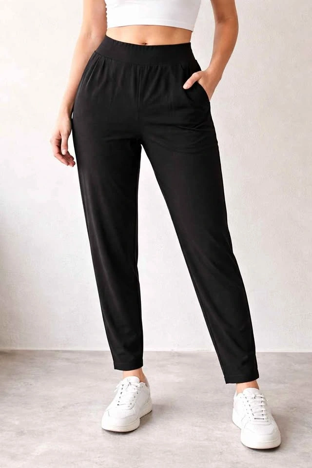 Athleta Black Tapered Pull-On Pants Size 4