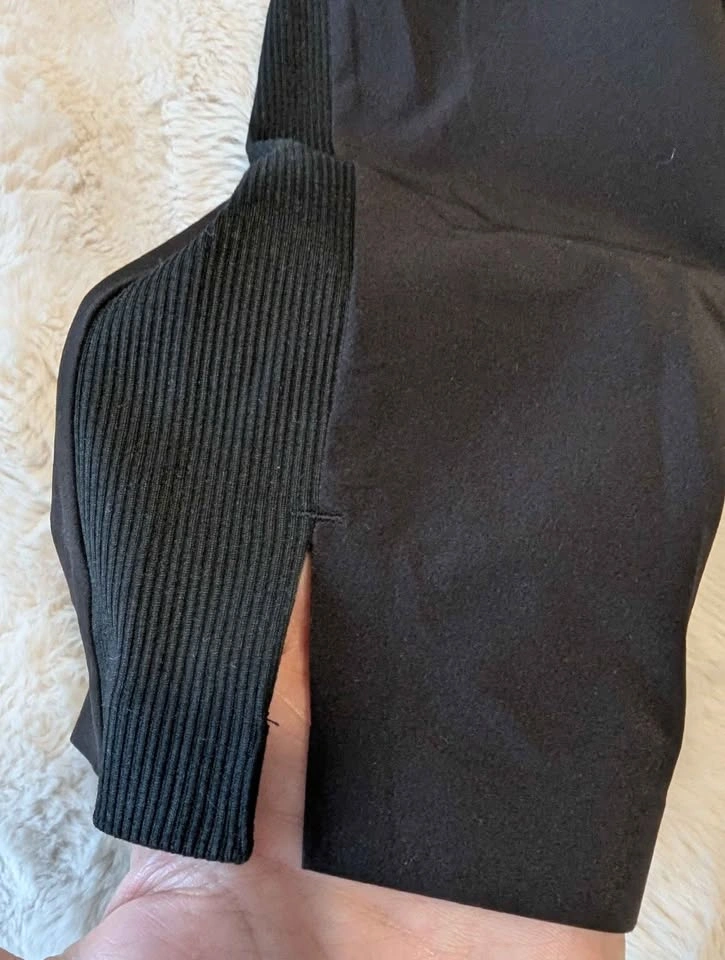 Athleta Black Tapered Pull-On Pants Size 4 - photo 4
