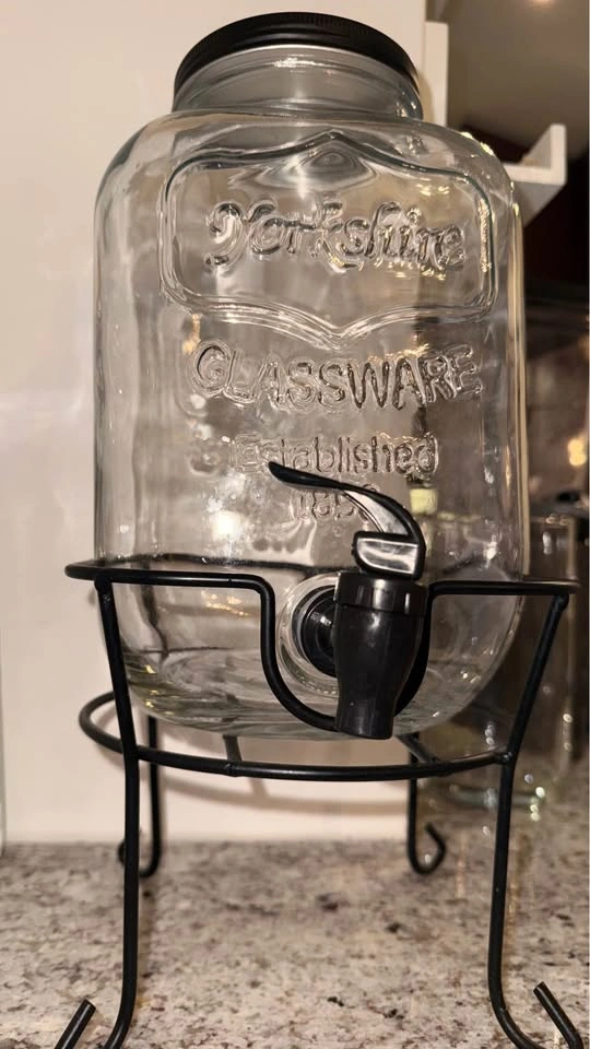 Large Glass Drink Dispenser with Stand (Yorkshire Glassware) - photo 3