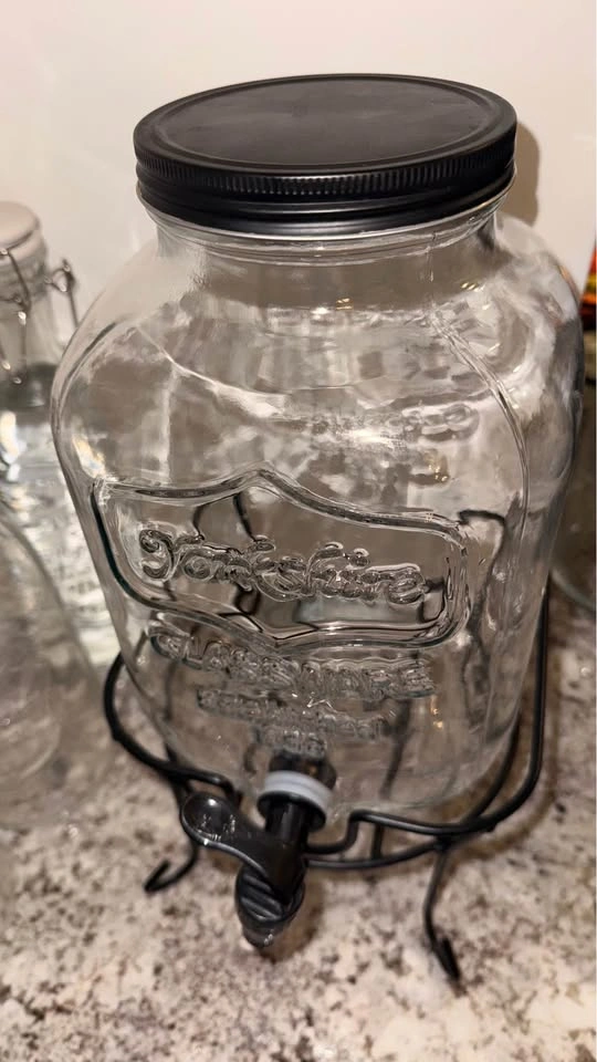 Large Glass Drink Dispenser with Stand (Yorkshire Glassware) - photo 4