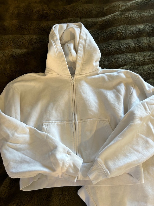 Aritzia TNA Cozy Fleece Sweatsuit (Medium) - photo 3