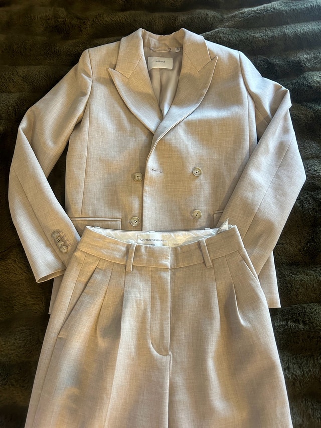 Aritzia Matching Suit (Effortless Pants)