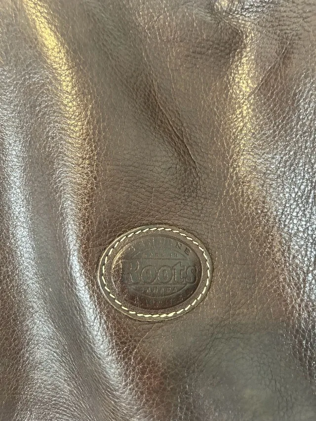 Vintage Roots Brown Leather Purse - photo 2