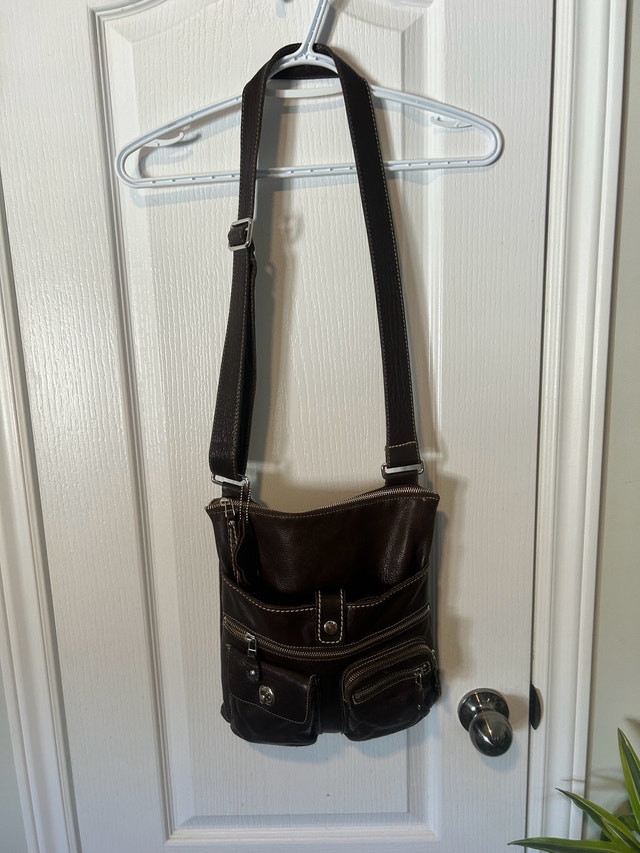 Vintage Roots Brown Leather Purse - photo 3