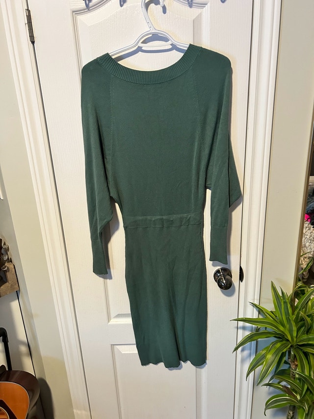 Women's size xxs longsleeve knit dress - photo 3