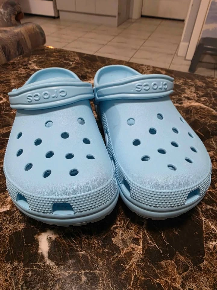 Crocs - Men’s size 9 / Women’s size 11 - photo 2