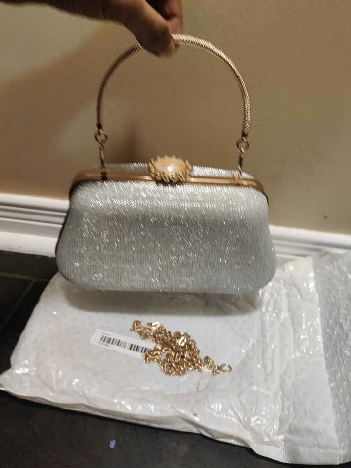 Brand new silver glitter evening party bag for women ( price is - photo 3