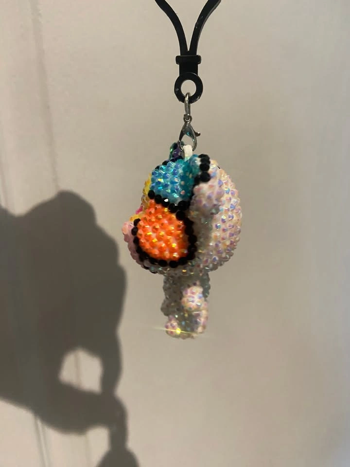 NEW Crystal Teddy Bear 🧸 Keychain - happy face flower 🌼 face - photo 5