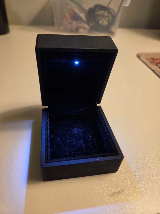 Jewelry Box with Lighting