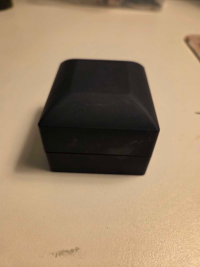Jewelry Box with Lighting - photo 2