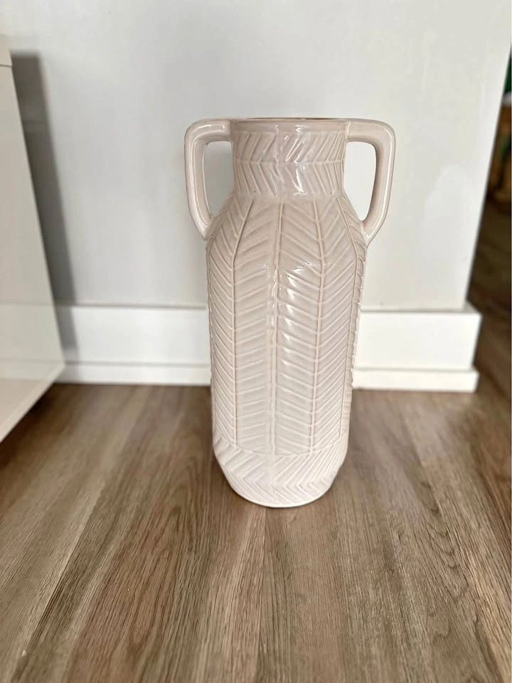 Brand New Porcelain Vase - 37 cm - Urgent Pickup